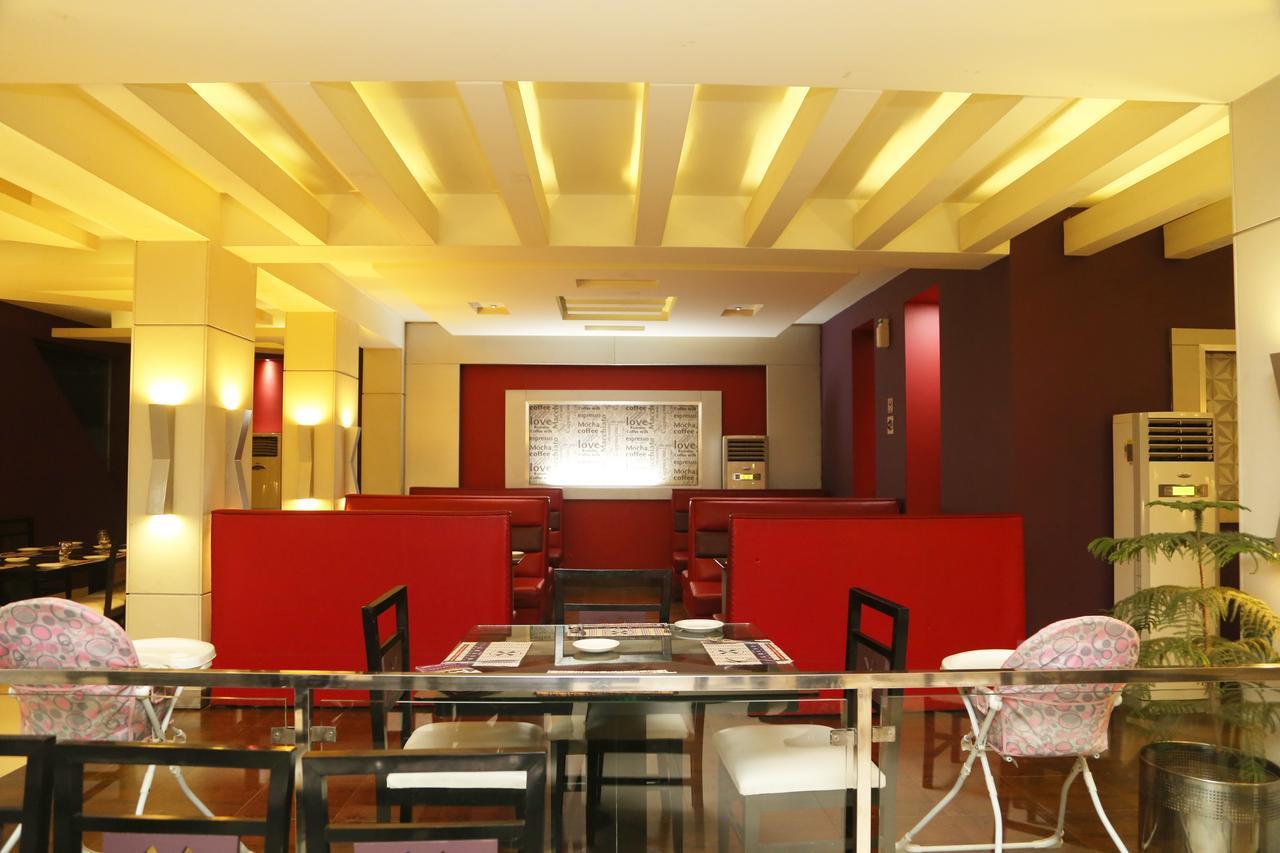 The Grand Regency Hotel Bahawalpur Exterior photo